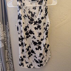 White House Black Market Blouse